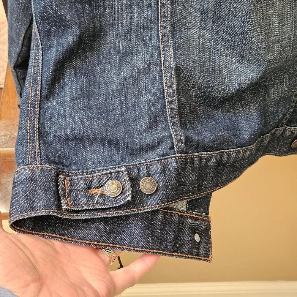 Old Navy Women's Denim/Jean Jacket, Sz Large - Picture 10 of 12